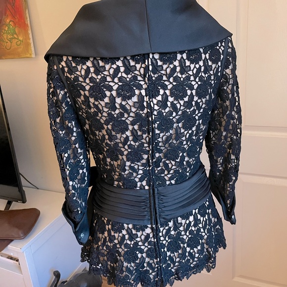 Tadashi - Black Lace Eve Jacket. Showstopper for sure! - Picture 6 of 16